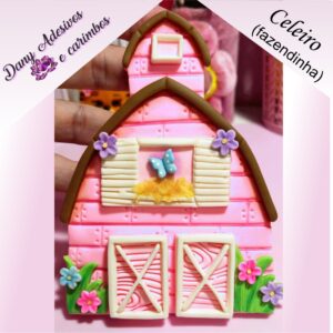cortador celeiro (tema fazendinha 12,6x 9cm )