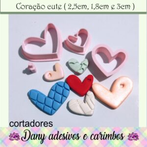 Coração Cute ( 2,5cm, 1,8cm e 3cm )