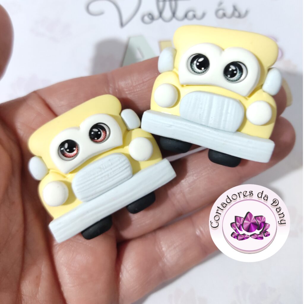 Ônibus escolar 5cm