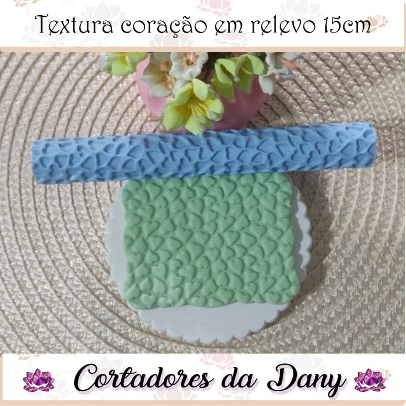 Textura coração em relevo 15cm